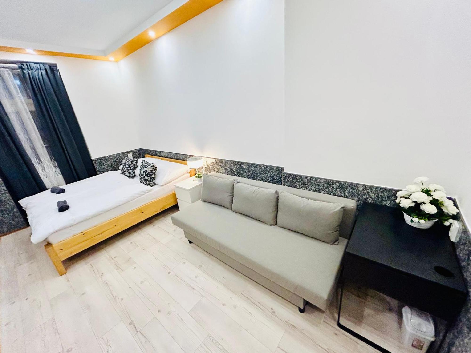 Modern Spacious Apartment In Center Praha Eksteriør bilde